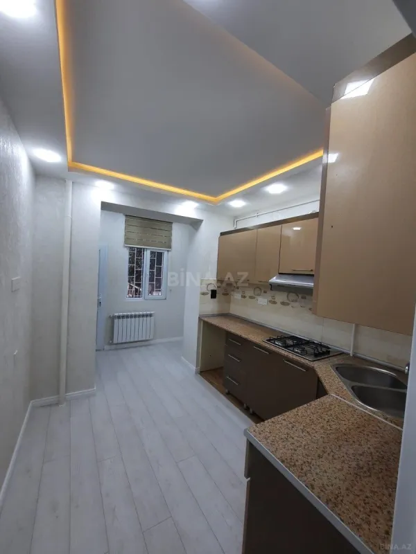 Satılır 2 otaqlı mənzil 65 m²