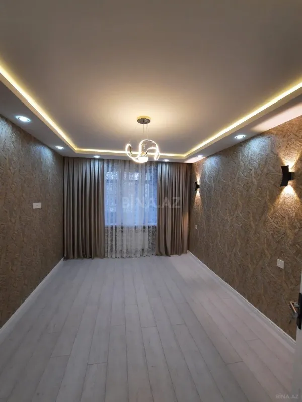 Satılır 2 otaqlı mənzil 65 m²