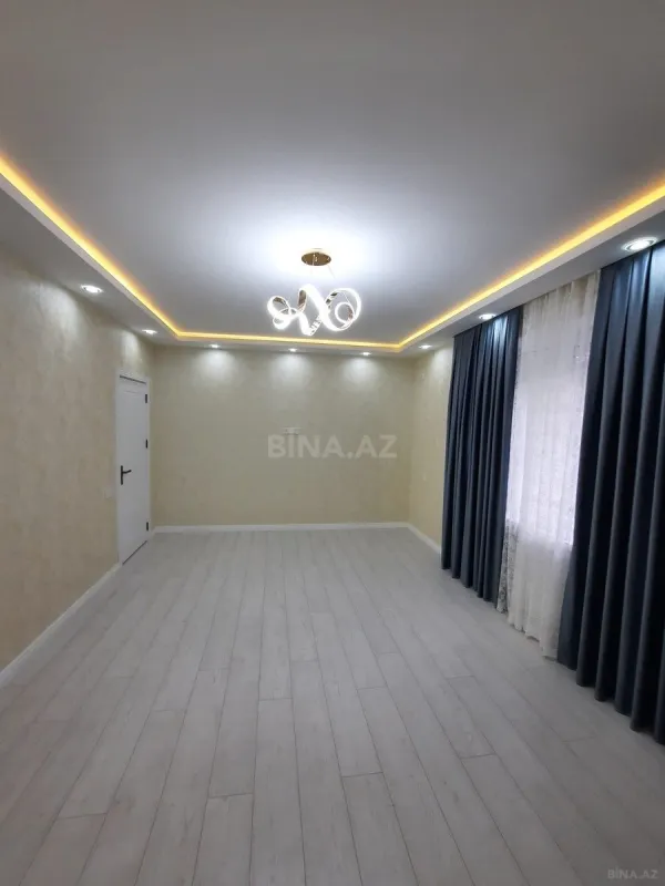 Satılır 2 otaqlı mənzil 65 m²