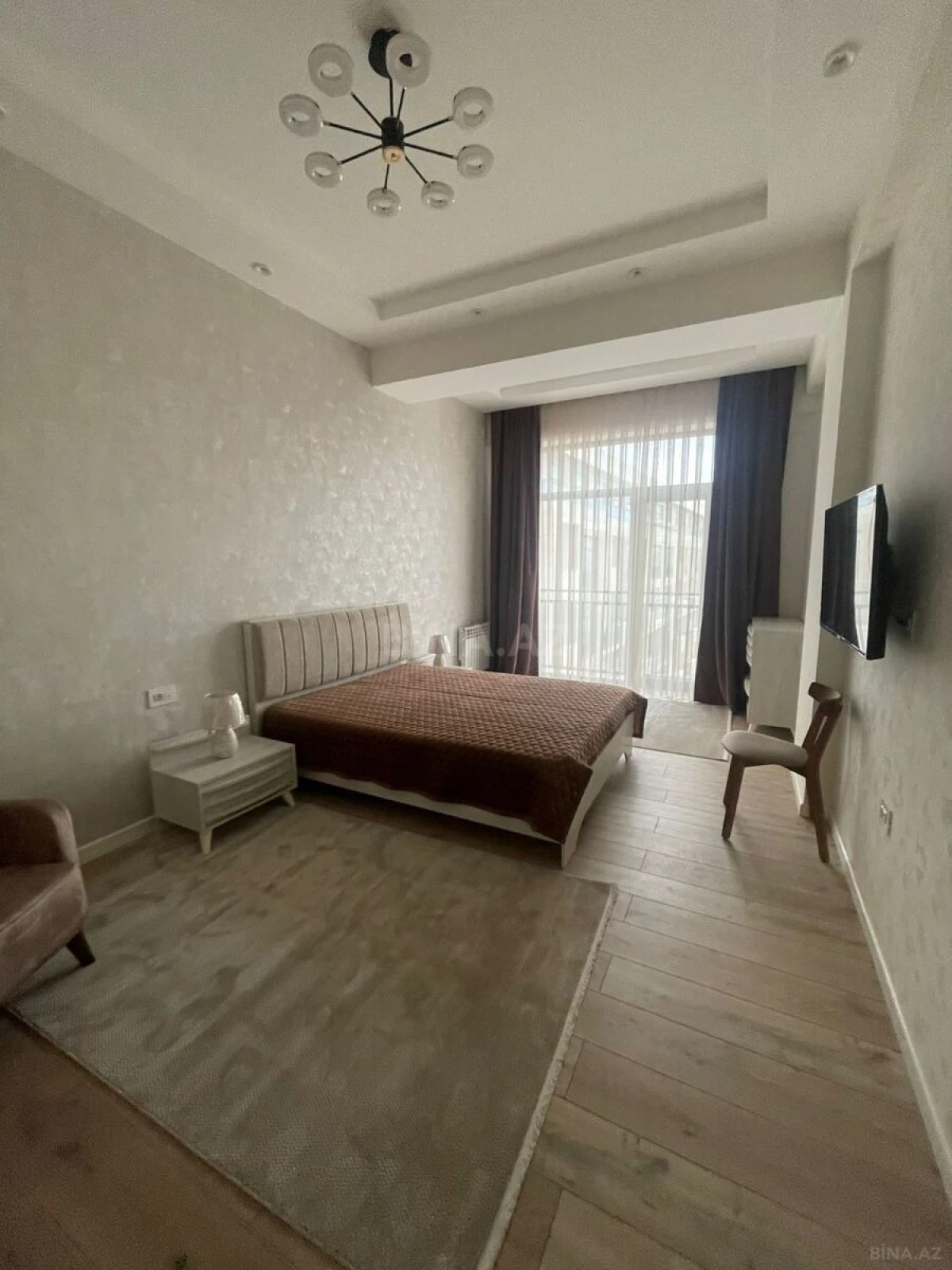 Kirayə verilir 2 otaqlı mənzil 55 m²