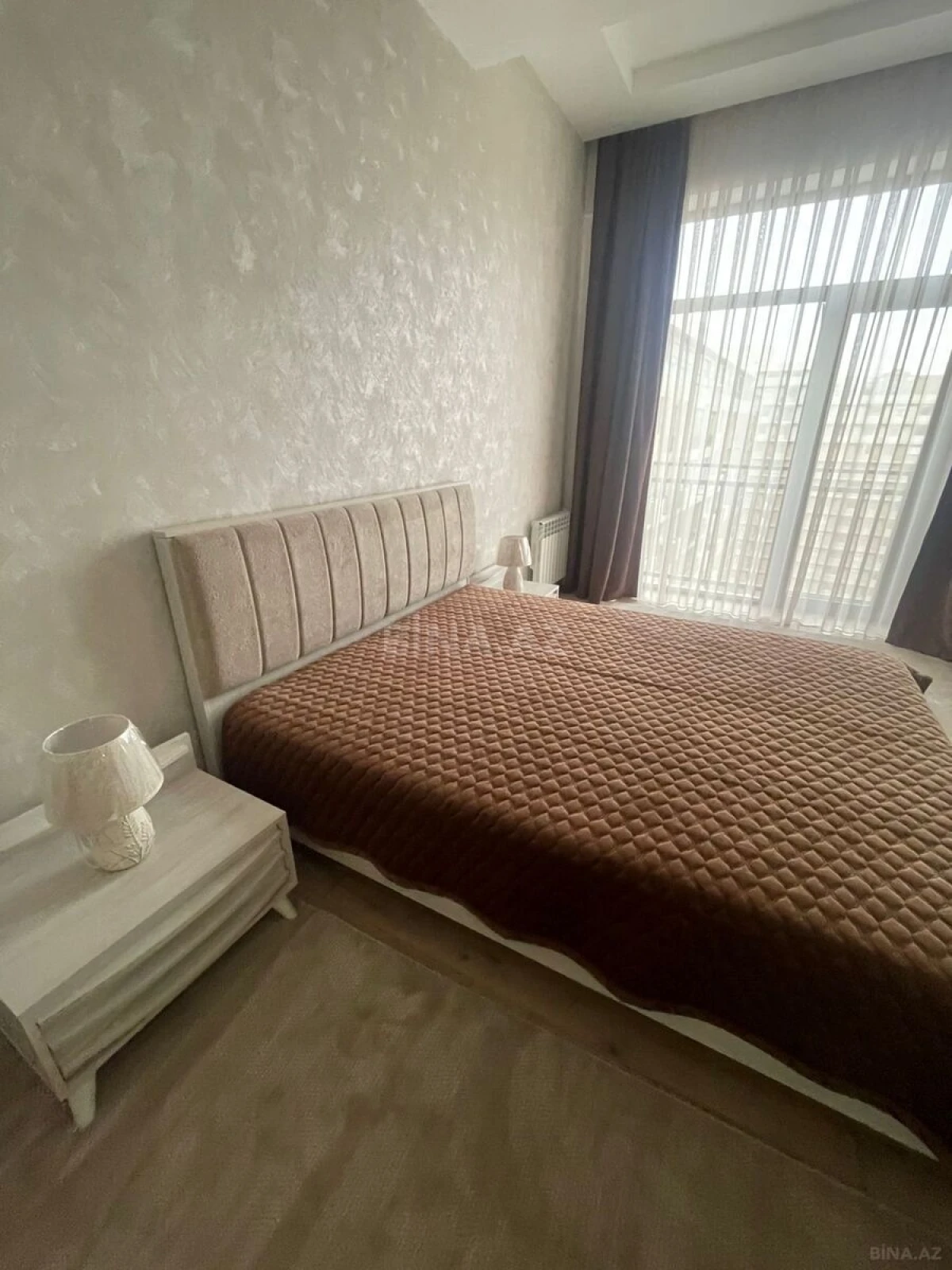 Kirayə verilir 2 otaqlı mənzil 55 m²