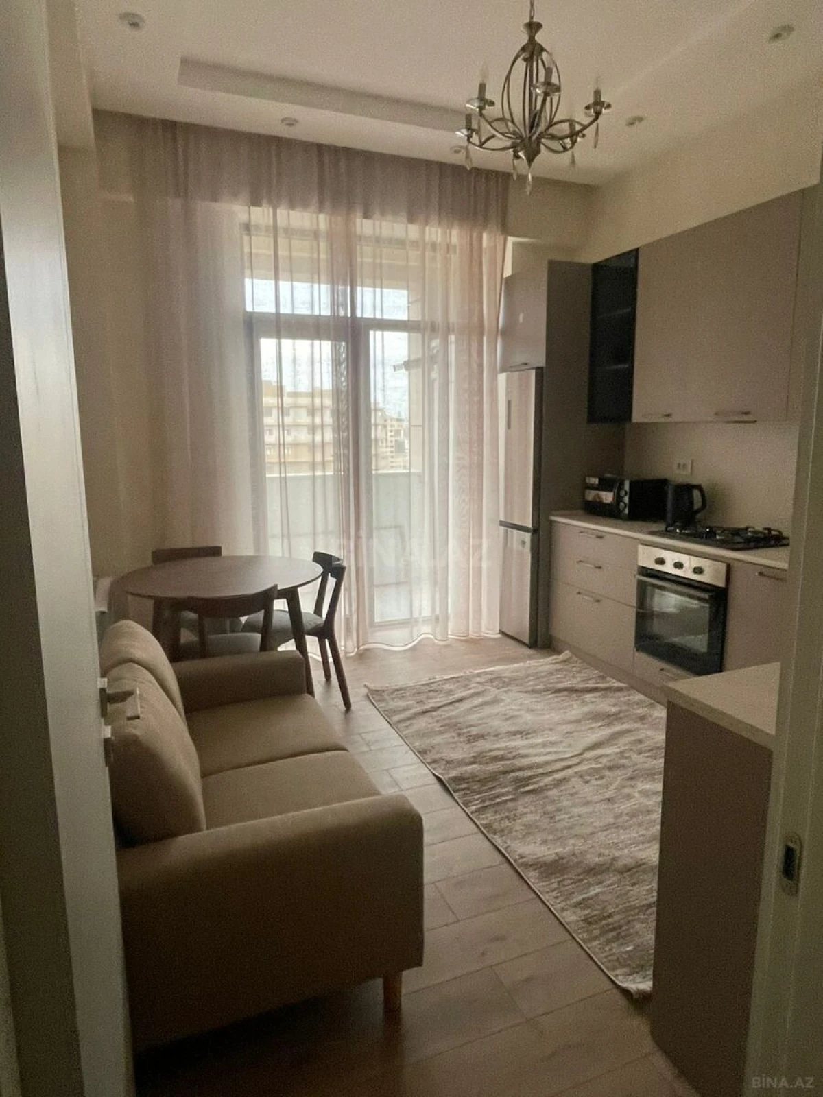 Kirayə verilir 2 otaqlı mənzil 55 m²