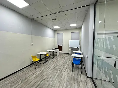 Kirayə verilir 6 otaqlı ofis 200 m²