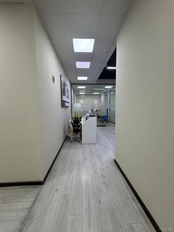 Kirayə verilir 6 otaqlı ofis 200 m²