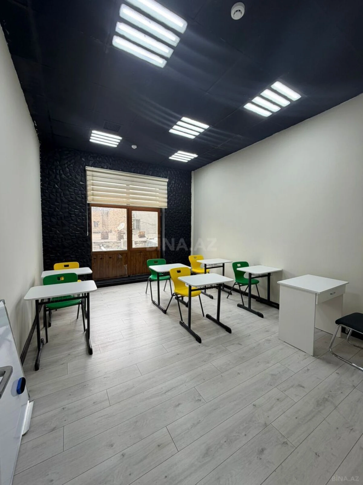 Kirayə verilir 6 otaqlı ofis 200 m²