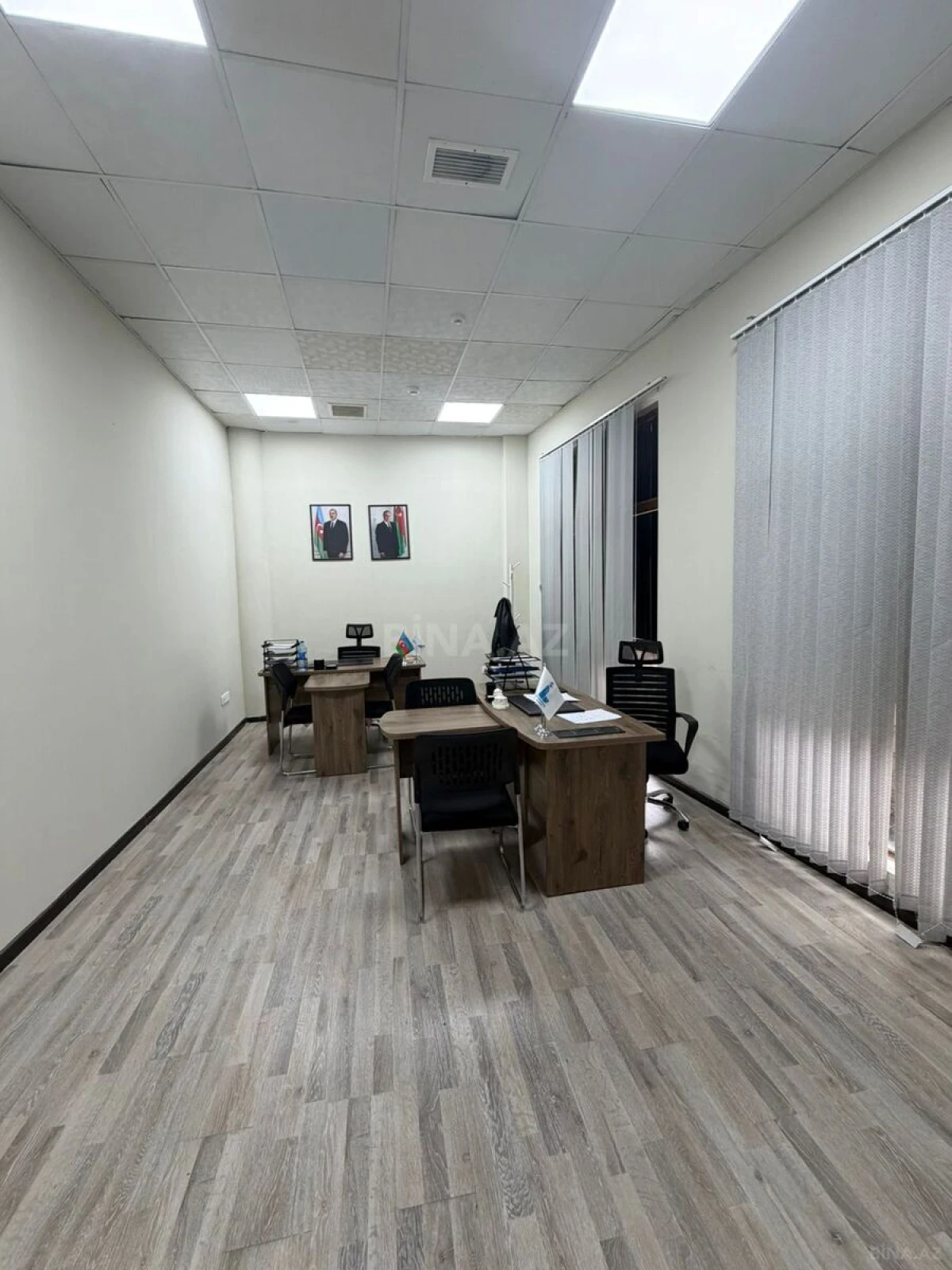 Kirayə verilir 6 otaqlı ofis 200 m²