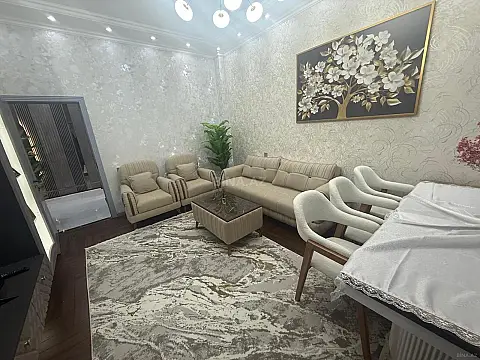 Satılır 3 otaqlı mənzil 110.5 m²