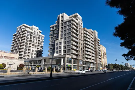 Satılır 3 otaqlı mənzil 110.5 m²