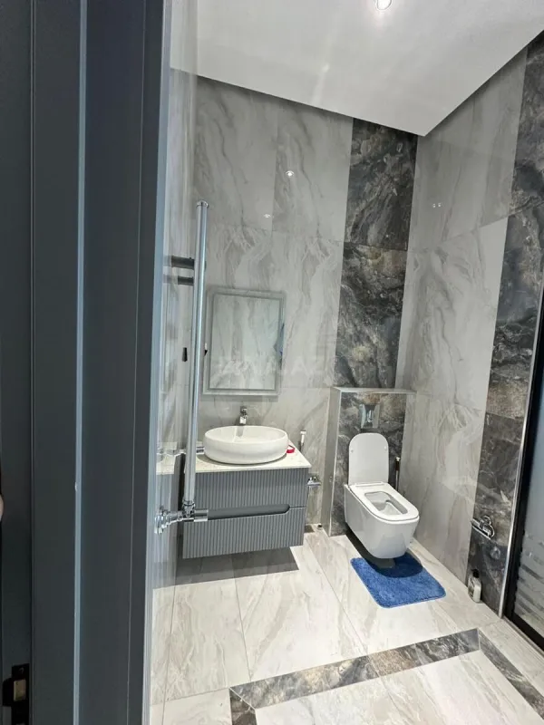 Kirayə verilir 5 otaqlı həyət evi 220 m²