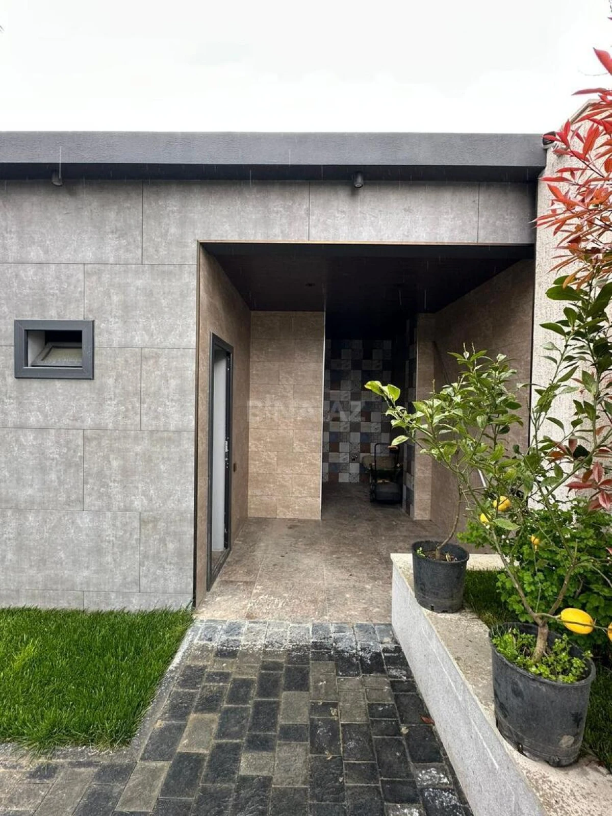 Kirayə verilir 5 otaqlı həyət evi 220 m²