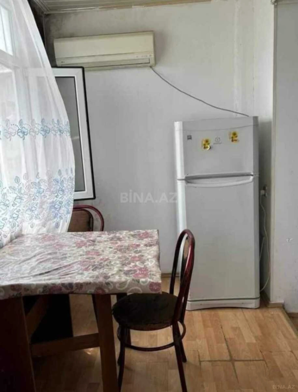 Kirayə verilir 2 otaqlı mənzil 38 m²