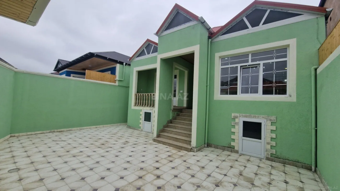 Satılır 3 otaqlı həyət evi 100 m²