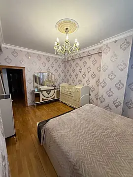 Satılır 2 otaqlı mənzil 99 m²