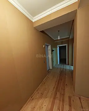 Satılır 4 otaqlı mənzil 115 m²