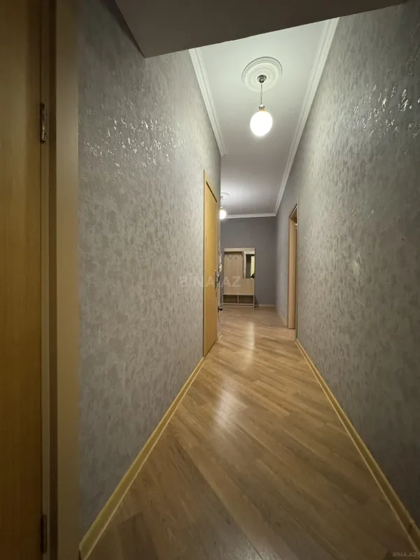 Kirayə verilir 2 otaqlı mənzil 102 m²