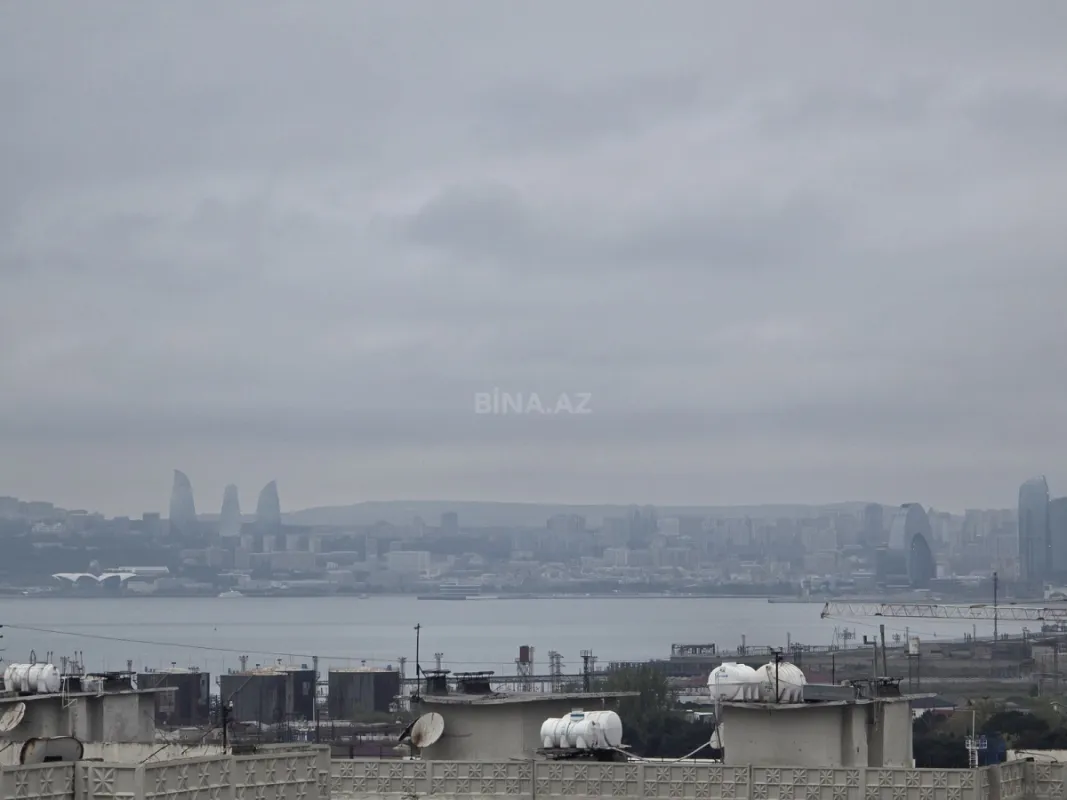 Satılır 2 otaqlı mənzil 79 m²