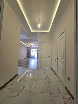 Satılır 2 otaqlı mənzil 79 m²