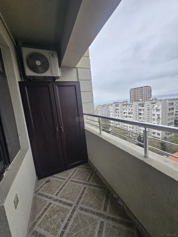 Satılır 2 otaqlı mənzil 79 m²