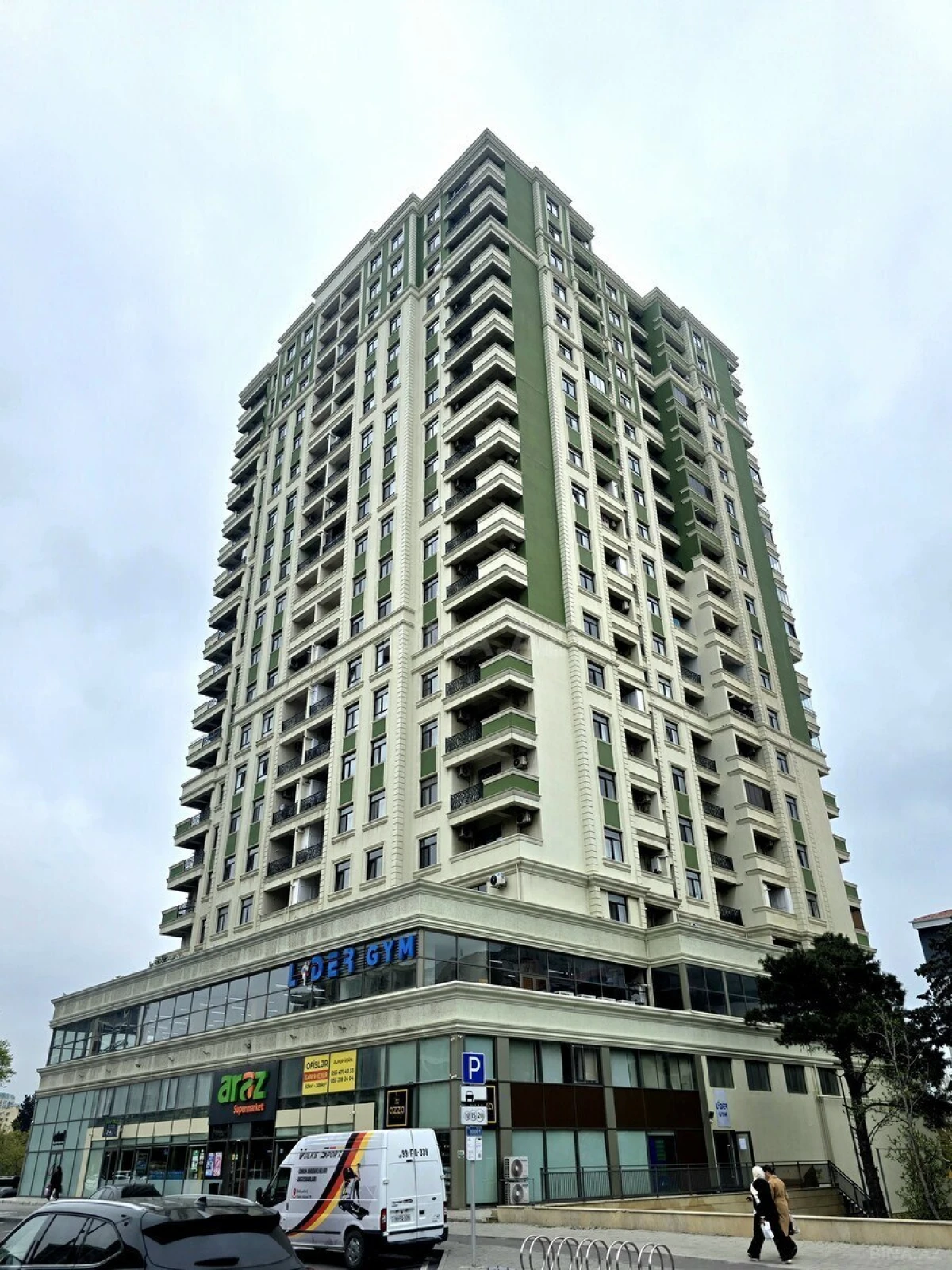 Satılır 2 otaqlı mənzil 79 m²