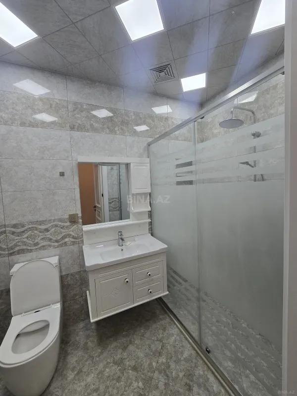 Satılır 2 otaqlı mənzil 79 m²