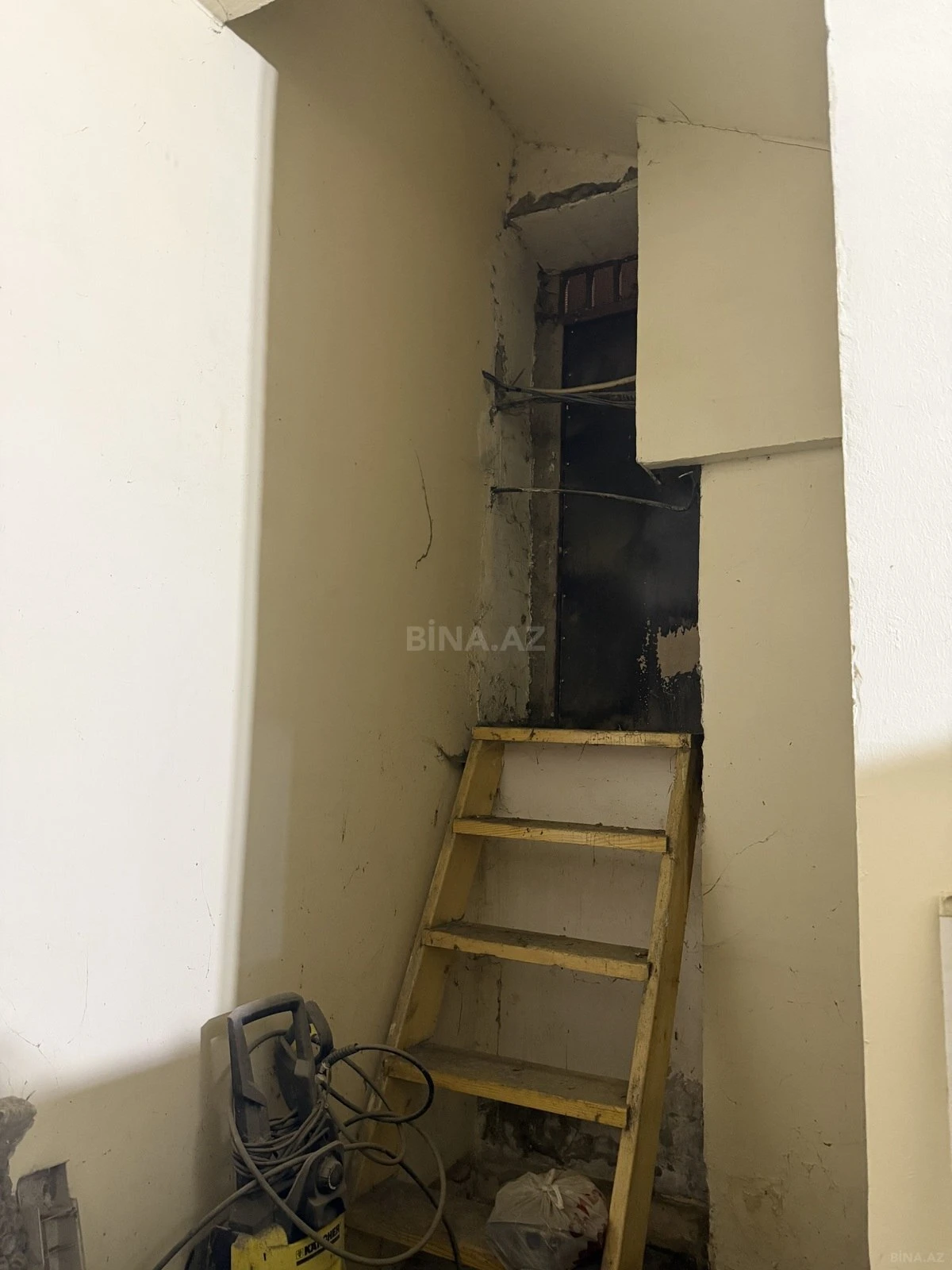 Kirayə verilir obyekt 90 m²