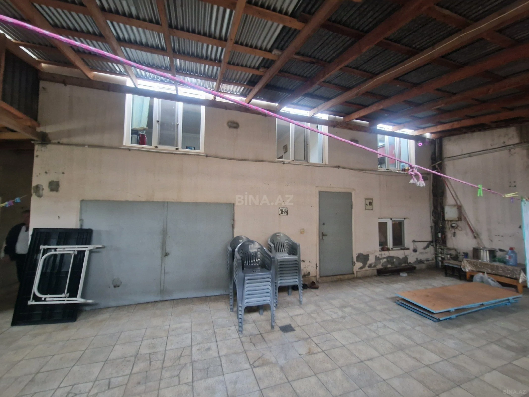 Satılır 4 otaqlı həyət evi 185 m²