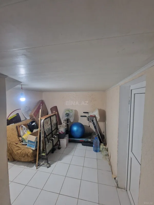 Satılır 4 otaqlı həyət evi 185 m²