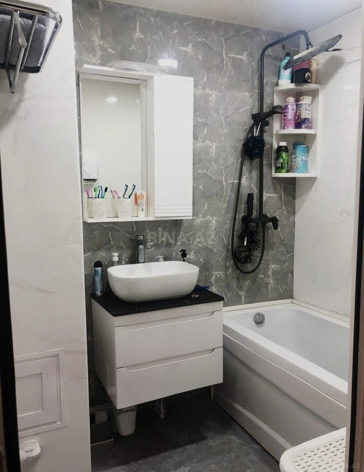 Satılır 3 otaqlı mənzil 80 m²