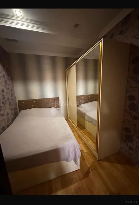 Satılır 3 otaqlı mənzil 77 m²