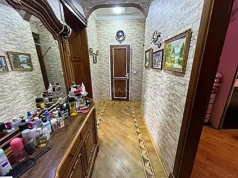 Satılır 3 otaqlı mənzil 75 m²