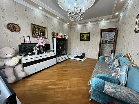 Satılır 3 otaqlı mənzil 75 m²