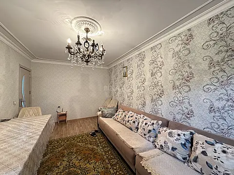 Satılır 3 otaqlı mənzil 65 m²