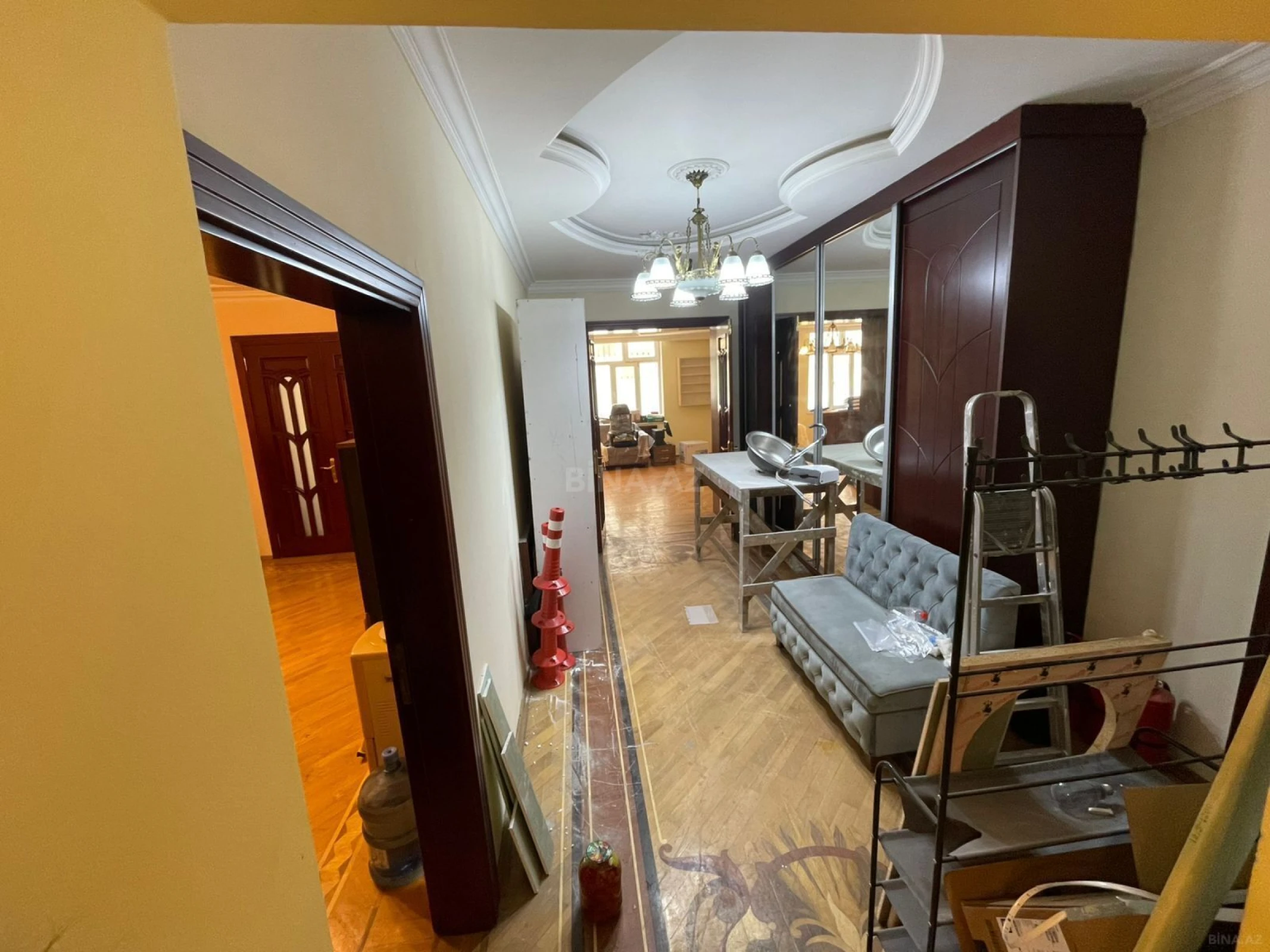 Kirayə verilir 3 otaqlı mənzil 90 m²
