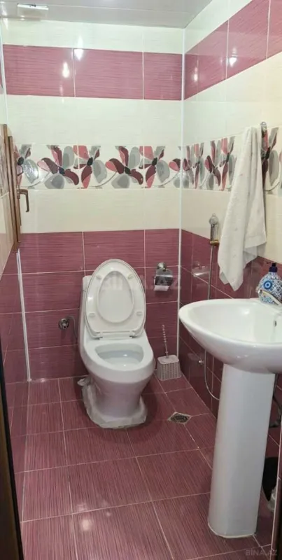 Satılır 2 otaqlı mənzil 86 m²