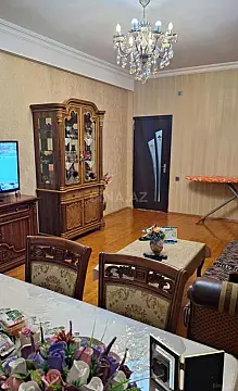 Satılır 2 otaqlı mənzil 86 m²
