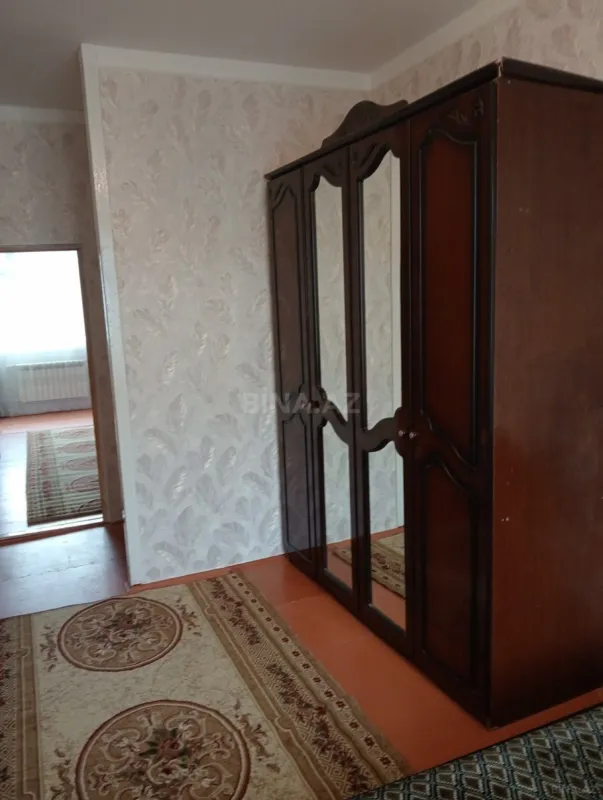 Kirayə verilir 2 otaqlı mənzil 50 m²