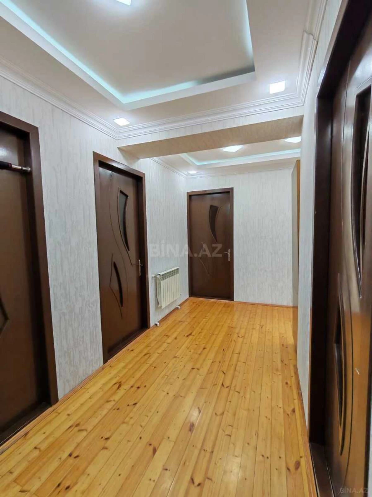 Satılır 6 otaqlı həyət evi 190 m²
