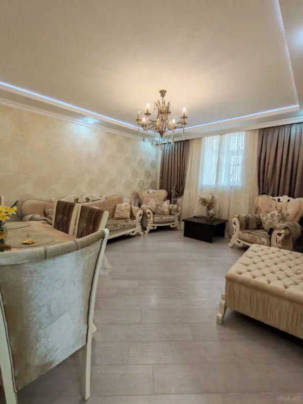 Satılır 6 otaqlı həyət evi 190 m²