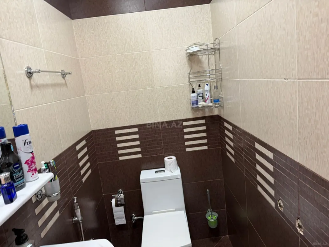 Satılır 3 otaqlı mənzil 124 m²