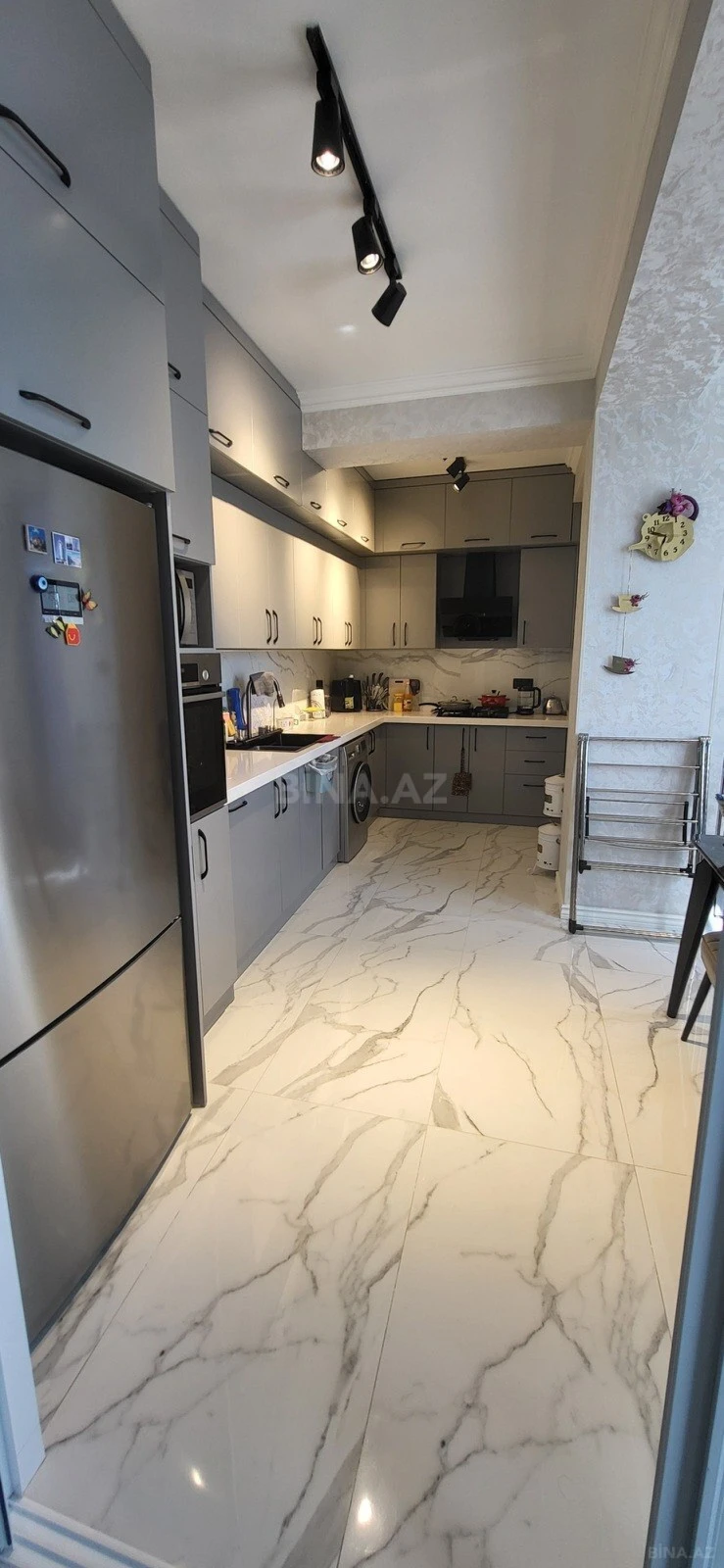 Satılır 3 otaqlı mənzil 84.7 m²