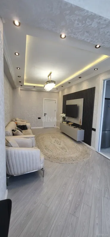 Satılır 3 otaqlı mənzil 84.7 m²