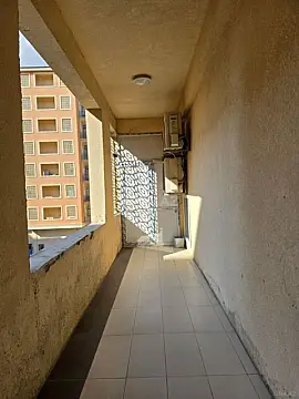 Satılır 4 otaqlı mənzil 161 m²
