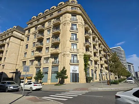 Satılır 4 otaqlı mənzil 161 m² — Bakı 4 otaq 161.00 m²