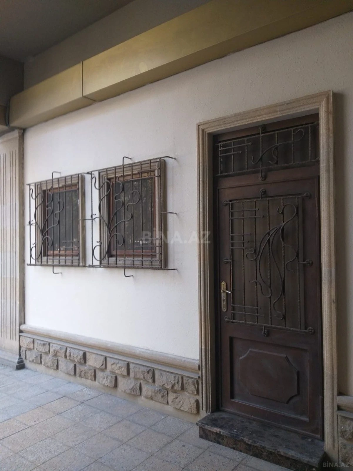 Kirayə verilir 1 otaqlı ofis 15 m²