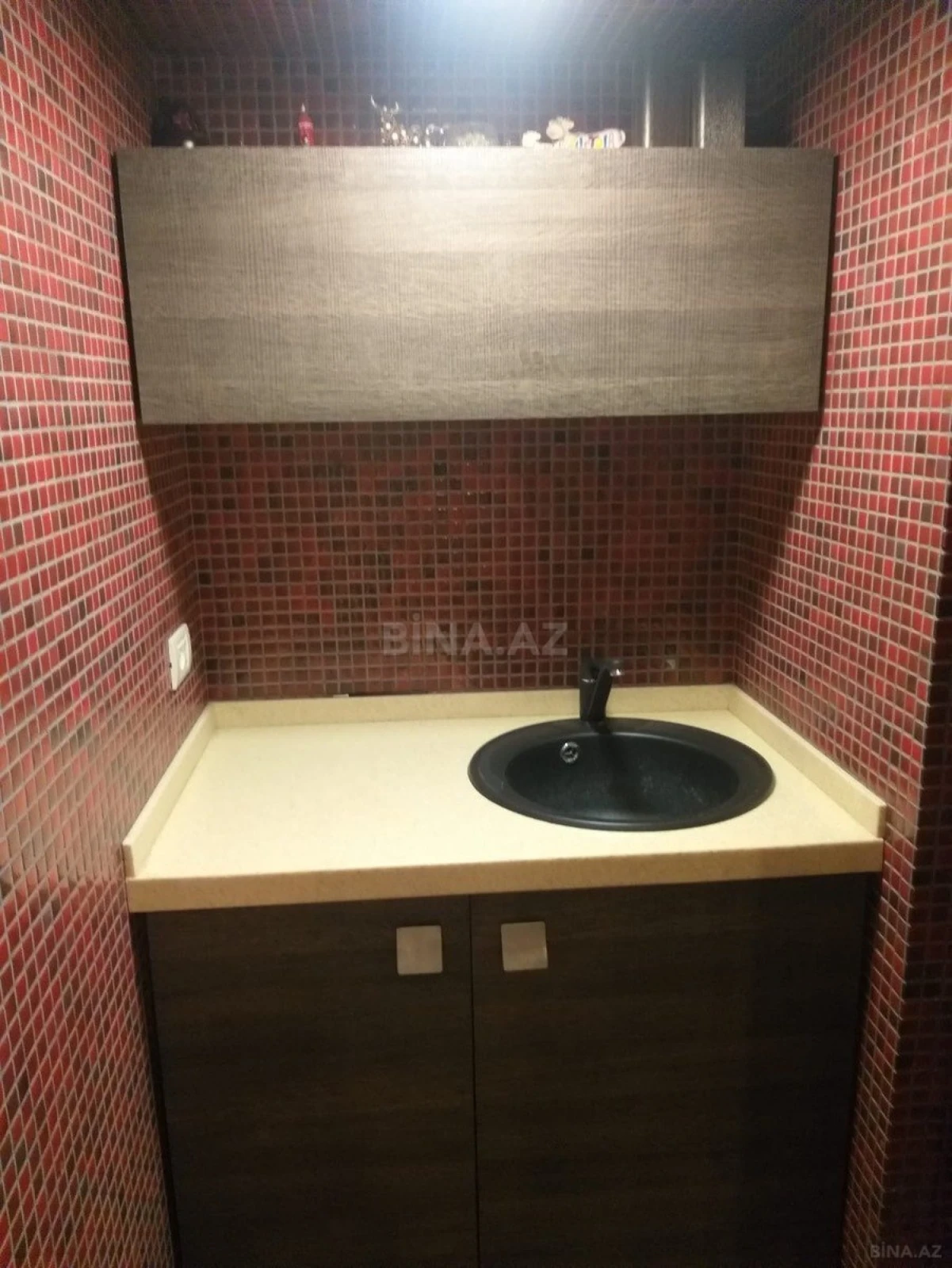 Kirayə verilir 1 otaqlı ofis 15 m²