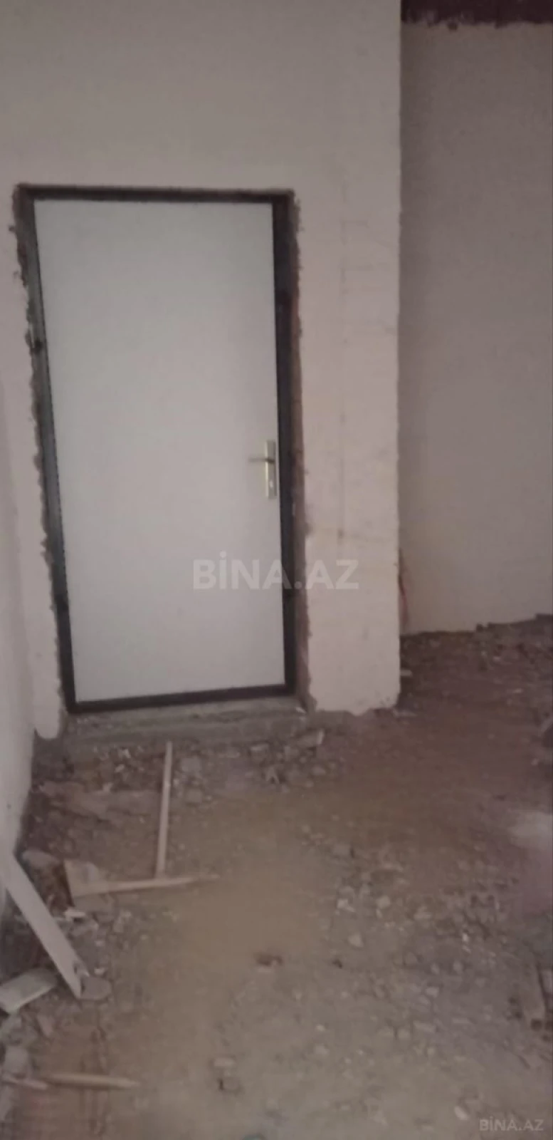 Satılır 2 otaqlı mənzil 70 m²