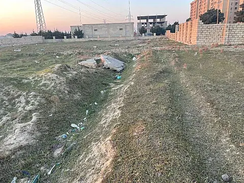 Satılır torpaq sahəsi 300 m²