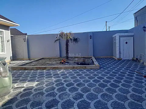 Satılır 4 otaqlı həyət evi 72 m²