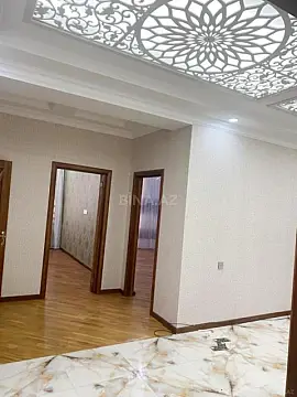 Satılır 4 otaqlı mənzil 147 m²