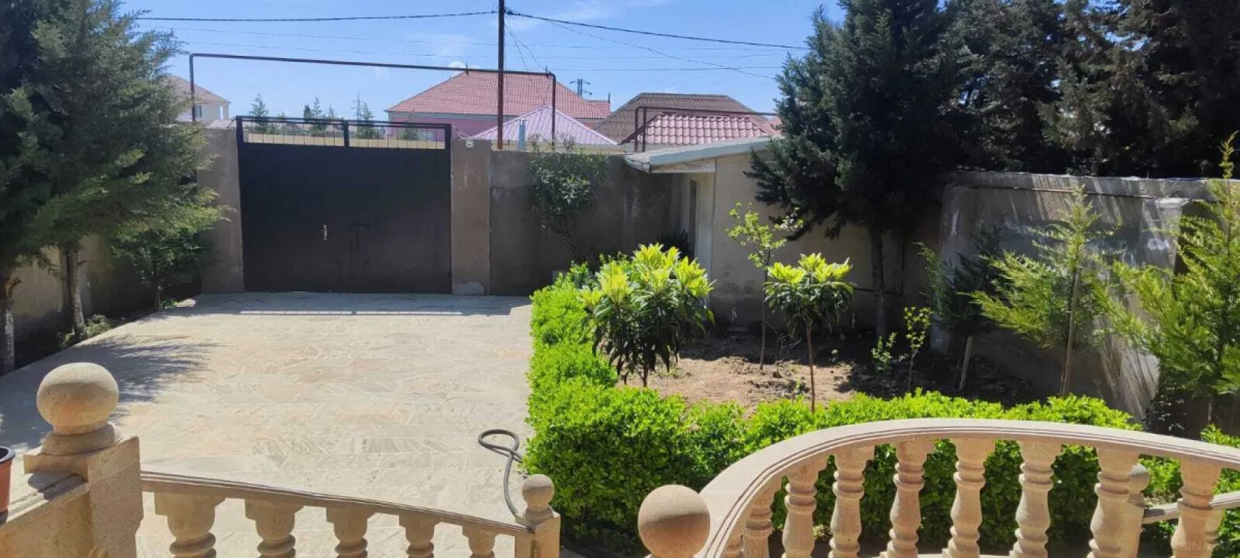 Satılır 4 otaqlı həyət evi 128 m²